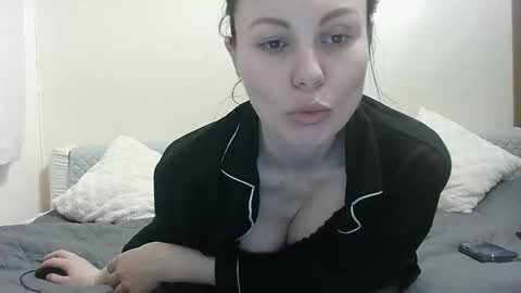 Snapshot of janet_jay_ chatting on 05/06/26, 03:02 Janet online show from 05/06/26, 03:02