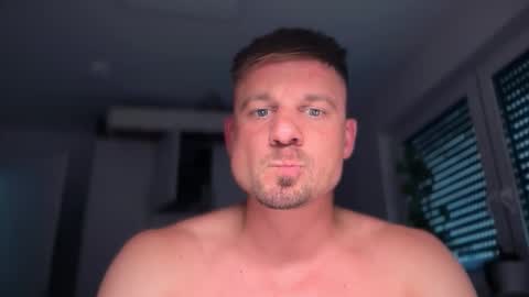 RoJan online show from 05/06/26, 04:23