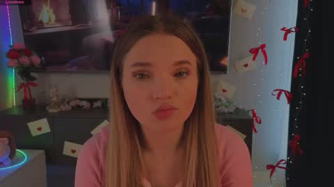 Hi Im Alice and here youll find something online show from 03/21/26, 06:40