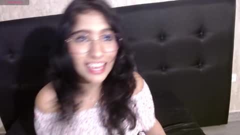 Jan online show from 09/17/25, 04:03