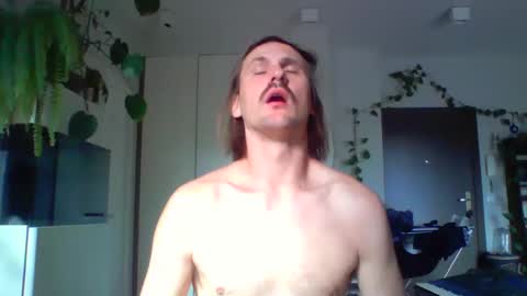 jankujan online show from 09/15/25, 08:14