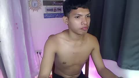 Snapshot of janlloyd04 chatting on 11/09/25, 11:47 janlloyd04 online show from 11/09/25, 11:47