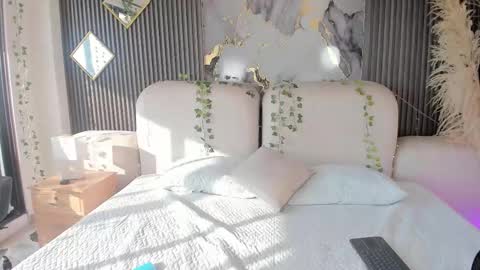 Janne  online show from 03/07/26, 09:45