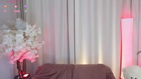 Snapshot of jannetjerkson chatting on 10/25/25, 11:29 Janet online show from 10/25/25, 11:29