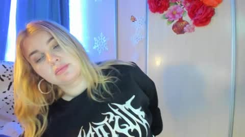 Snapshot of jansylines chatting on 02/10/25, 10:31 JansyLines online show from 02/10/25, 10:31