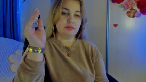 Snapshot of jansylines chatting on 11/25/25, 06:13 JansyLines online show from 11/25/25, 06:13