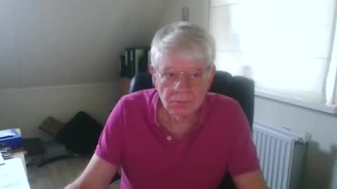 Snapshot of jantjes195808 chatting on 10/20/25, 01:11 jan jansen online show from 10/20/25, 01:11