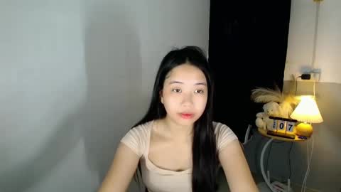 Snapshot of japanesse_pinayxx chatting on 05/17/26, 04:10 Belle Or Bella TIme online here 10am to 5pm online show from 05/17/26, 04:10