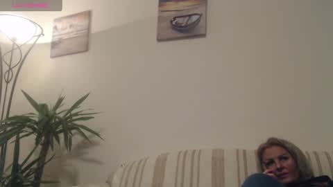 jaqueline88 online show from 12/04/24, 05:38