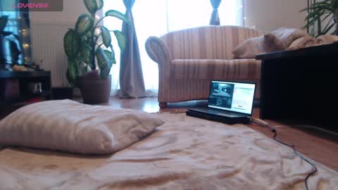 jaqueline88 online show from 12/07/24, 08:22