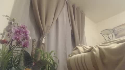 jaqueline88 online show from 02/17/25, 06:15