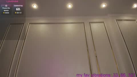 Snapshot of jas_leen0 chatting on 03/09/26, 04:16 Aiya online show from 03/09/26, 04:16