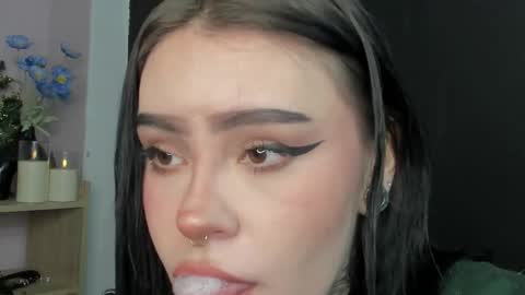 Maria online show from 01/06/26, 02:04