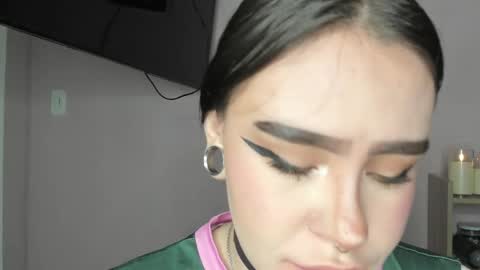 Snapshot of jas_miin chatting on 04/26/26, 03:04 Maria online show from 04/26/26, 03:04