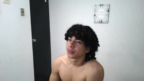 Snapshot of jash_7 chatting on 11/19/25, 04:40 jash online show from 11/19/25, 04:40