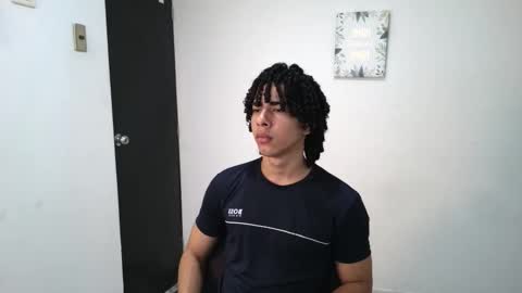 Snapshot of jash_7 chatting on 11/21/25, 04:49 jash online show from 11/21/25, 04:49