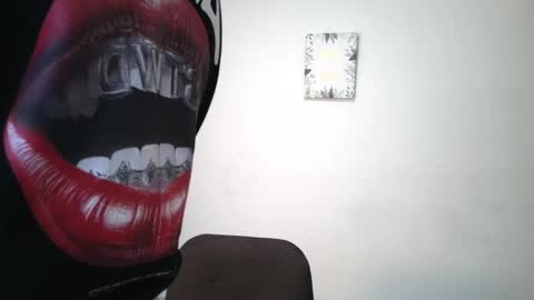 Snapshot of jash_7 chatting on 11/23/25, 04:51 jash online show from 11/23/25, 04:51