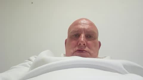 Snapshot of jaskovskyales37 chatting on 11/18/25, 02:17 jaskovskyales37 online show from 11/18/25, 02:17