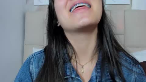 Jaslyn online show from 12/31/24, 02:25