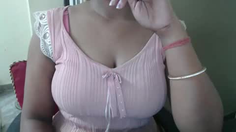 Snapshot of jasmeen_love143 chatting on 04/01/26, 07:42 jasmeen online show from 04/01/26, 07:42