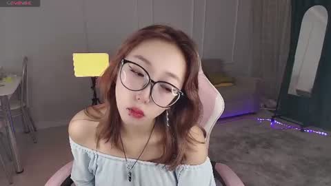 Snapshot of jasmilee chatting on 06/24/26, 03:55 Jasmine online show from 06/24/26, 03:55