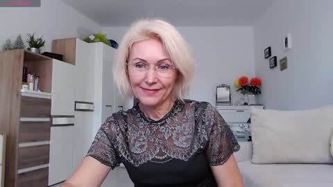 Jasmin room for people 40 online show from 09/25/25, 12:42