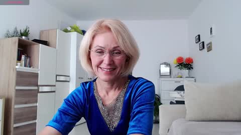 Jasmin room for people 40 online show from 09/29/25, 01:27