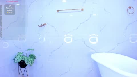 Snapshot of jasmine55__ chatting on 01/14/25, 06:24 Jasmine online show from 01/14/25, 06:24