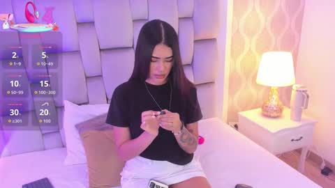 Snapshot of jasmine55__ chatting on 10/04/25, 07:01 Jasmine online show from 10/04/25, 07:01