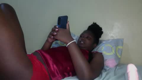 Snapshot of jasmine760 chatting on 05/15/26, 11:45 jasmine online show from 05/15/26, 11:45