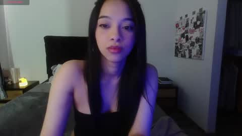 Snapshot of jasmine_019 chatting on 05/04/26, 05:20 J- next transmission december 4 online show from 05/04/26, 05:20