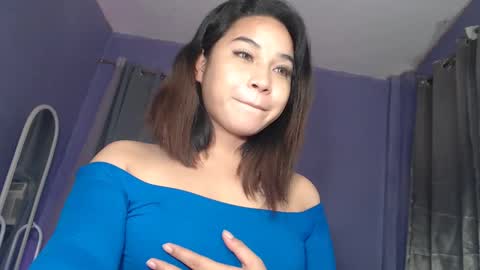 Snapshot of jasmine_arousal chatting on 01/02/25, 12:13 JASMINE online show from 01/02/25, 12:13