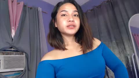 Snapshot of jasmine_arousal chatting on 01/25/25, 05:29 JASMINE online show from 01/25/25, 05:29