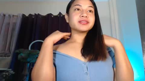 Snapshot of jasmine_arousal chatting on 11/02/25, 08:33 JASMINE online show from 11/02/25, 08:33