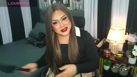 Snapshot of jasmine_brandy chatting on 11/12/25, 09:47 Jasmine Brandy online show from 11/12/25, 09:47