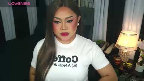 Snapshot of jasmine_brandy chatting on 11/21/25, 03:33 Jasmine Brandy online show from 11/21/25, 03:33