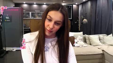 Snapshot of jasmine_doll_ chatting on 03/12/26, 09:10 Jasmine online show from 03/12/26, 09:10