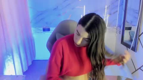 Snapshot of jasmine_hyper_1 chatting on 02/05/25, 03:20 Jas online show from 02/05/25, 03:20