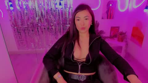 Jasmine online show from 01/29/25, 06:01