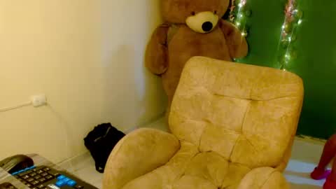 Snapshot of jasmine_star758958 chatting on 07/01/26, 01:45 jasmine_star758958 online show from 07/01/26, 01:45