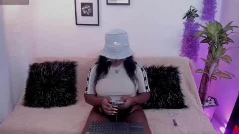 Snapshot of jasminecampbell chatting on 04/28/26, 10:04 Instagram jasminecampbell1 online show from 04/28/26, 10:04