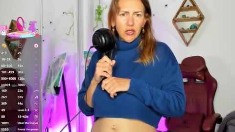 Snapshot of jasminedaze888 chatting on 11/02/25, 05:04 Jasmine Daze online show from 11/02/25, 05:04