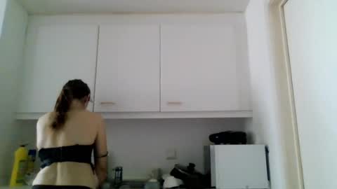 Snapshot of jasmineglamour chatting on 08/08/26, 08:38 JasmineGlamour online show from 08/08/26, 08:38