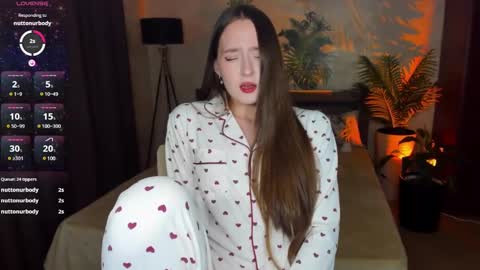 Jasmine online show from 01/15/25, 11:21