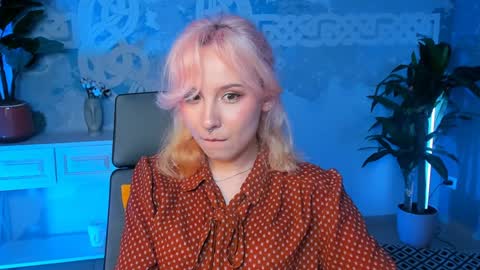 Snapshot of jasminemilko chatting on 02/05/25, 11:23 Jasmine online show from 02/05/25, 11:23