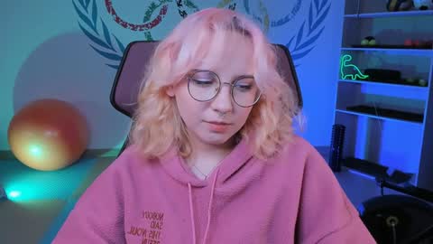 Snapshot of jasminemilko chatting on 02/07/25, 08:22 Jasmine online show from 02/07/25, 08:22