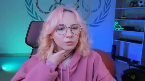 Snapshot of jasminemilko chatting on 02/07/25, 11:23 Jasmine online show from 02/07/25, 11:23