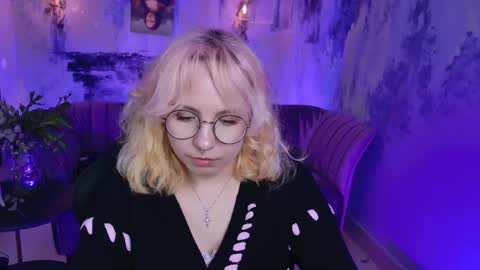 Snapshot of jasminemilko chatting on 02/12/25, 11:18 Jasmine online show from 02/12/25, 11:18