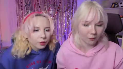 Snapshot of jasminemilko chatting on 02/14/25, 09:03 Jasmine online show from 02/14/25, 09:03