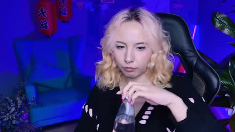 Snapshot of jasminemilko chatting on 03/04/25, 11:29 Jasmine online show from 03/04/25, 11:29